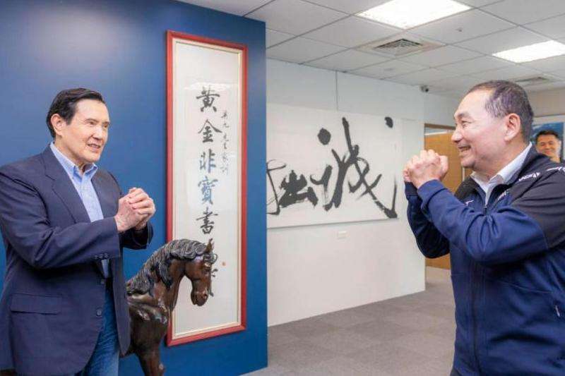 侯汉廷的脸书粉丝数量